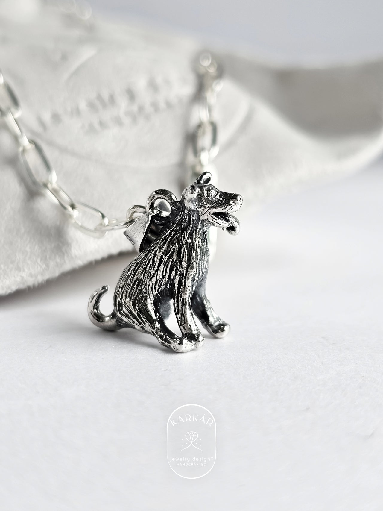 Dije personalizado de tu perrito o gatito de cuerpo completo