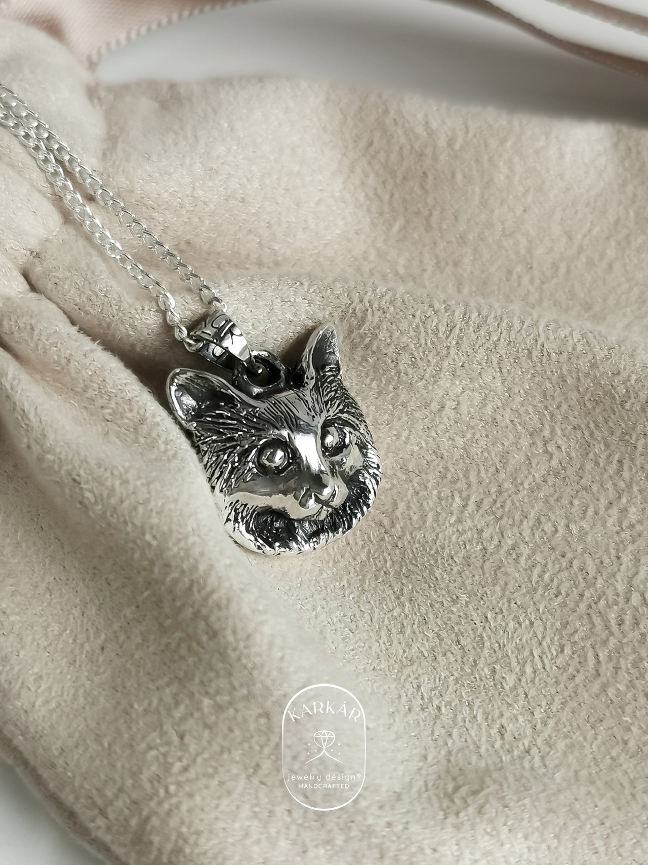 Dije personalizado de tu perrito o gatito cara chica