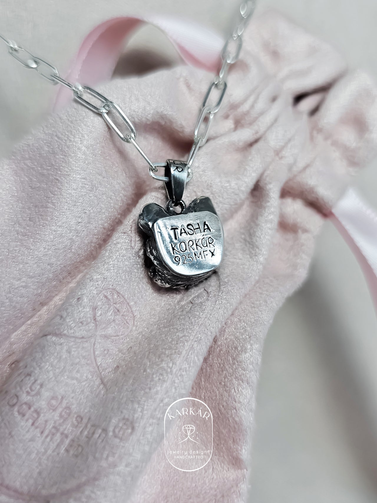 Charm personalizado de tu perrito o gatito cara chica