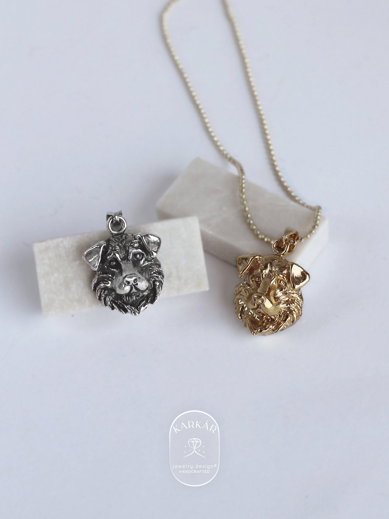 Dije de Pastor ovejero australiano cara chica