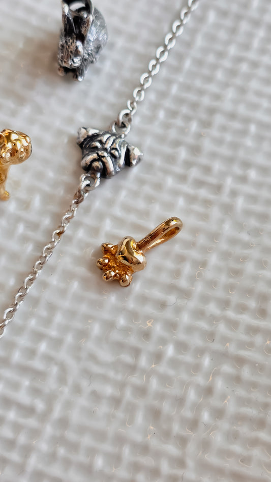 Dije de Huellita Corazón Mini